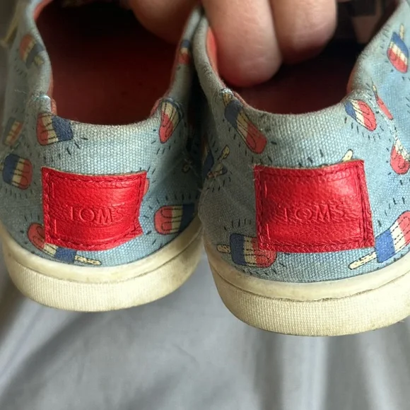 TOMS Kids Light Blue Ice Pop Classic Shoes - Picture 6 of 8